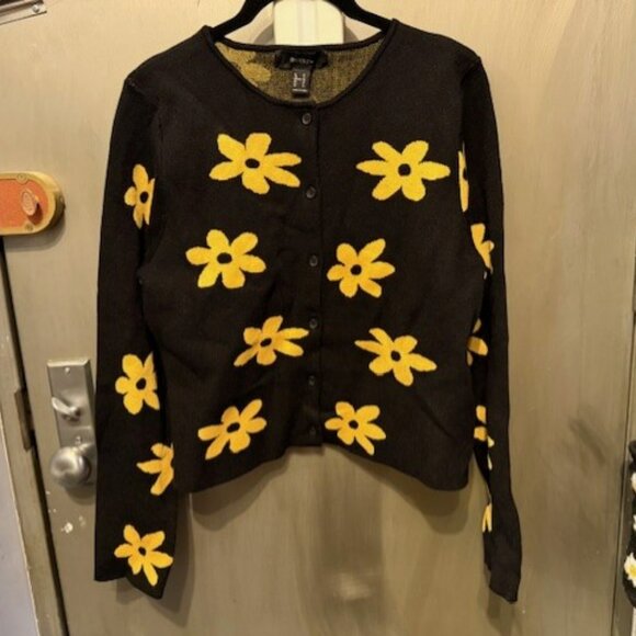 Retro Daisy Print Button front Cardigan Sweater - Picture 8 of 16